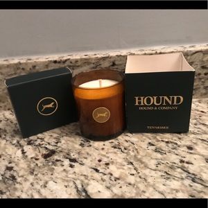🎁NEW Hound & Co Hand poured soy candle 8oz